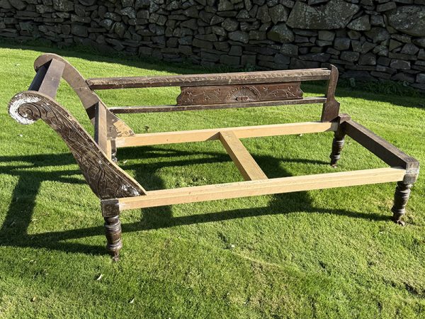 Antique chaise longue frame