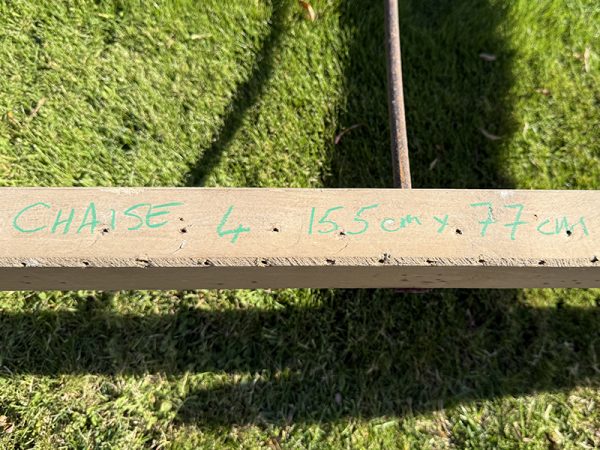 Large chaise longue dimensions